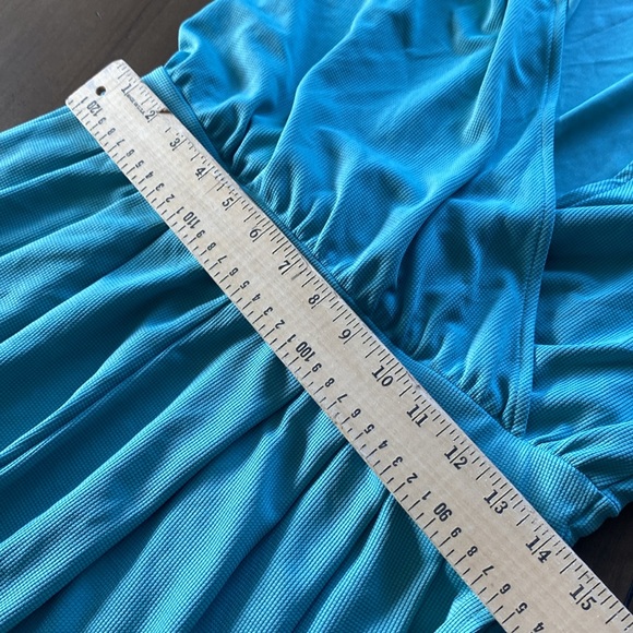 Halara V Neck Short Sleeve Pocket Waffle Casual Romper - Picture 7 of 8